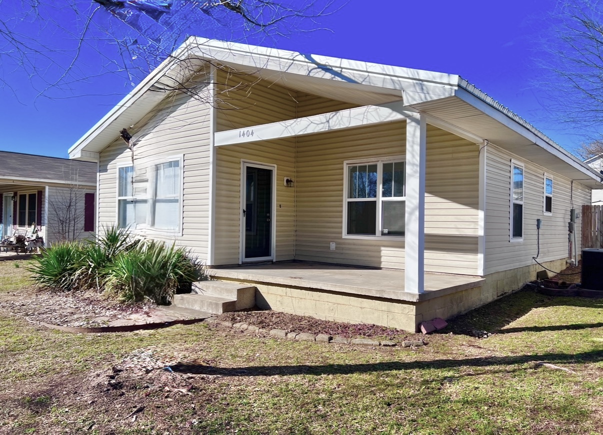 Property main image