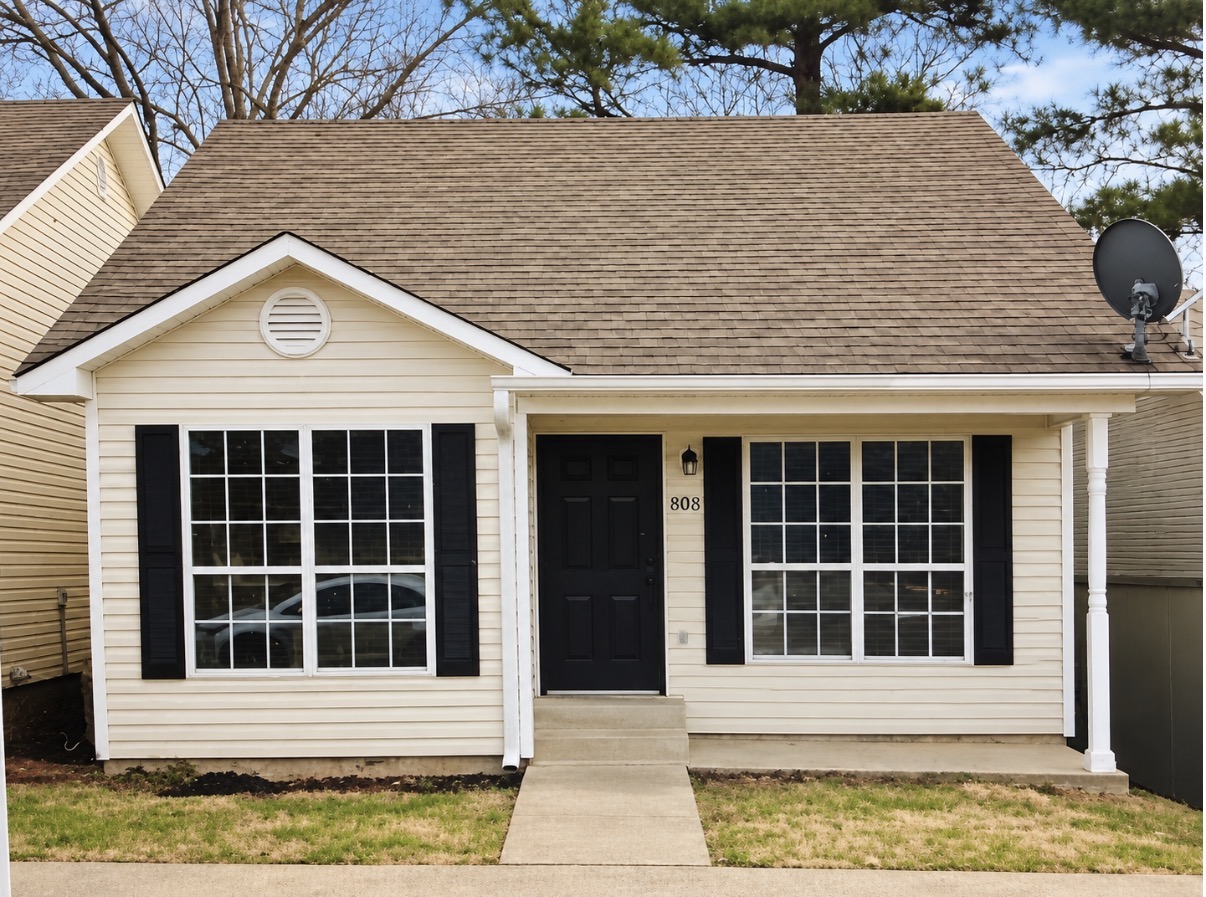 Property main image